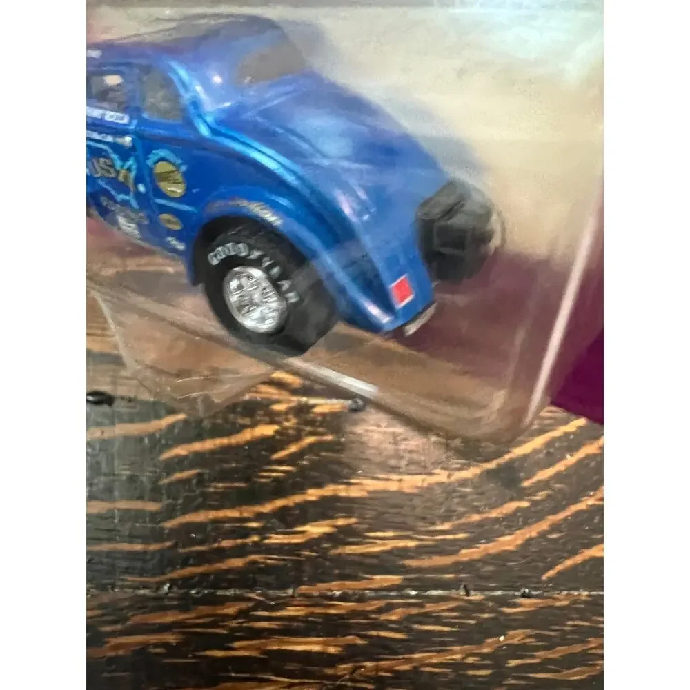 Johnny Lightning Classic Gold Collection 1933 Willy's Gasser Limited Ed 1/15000